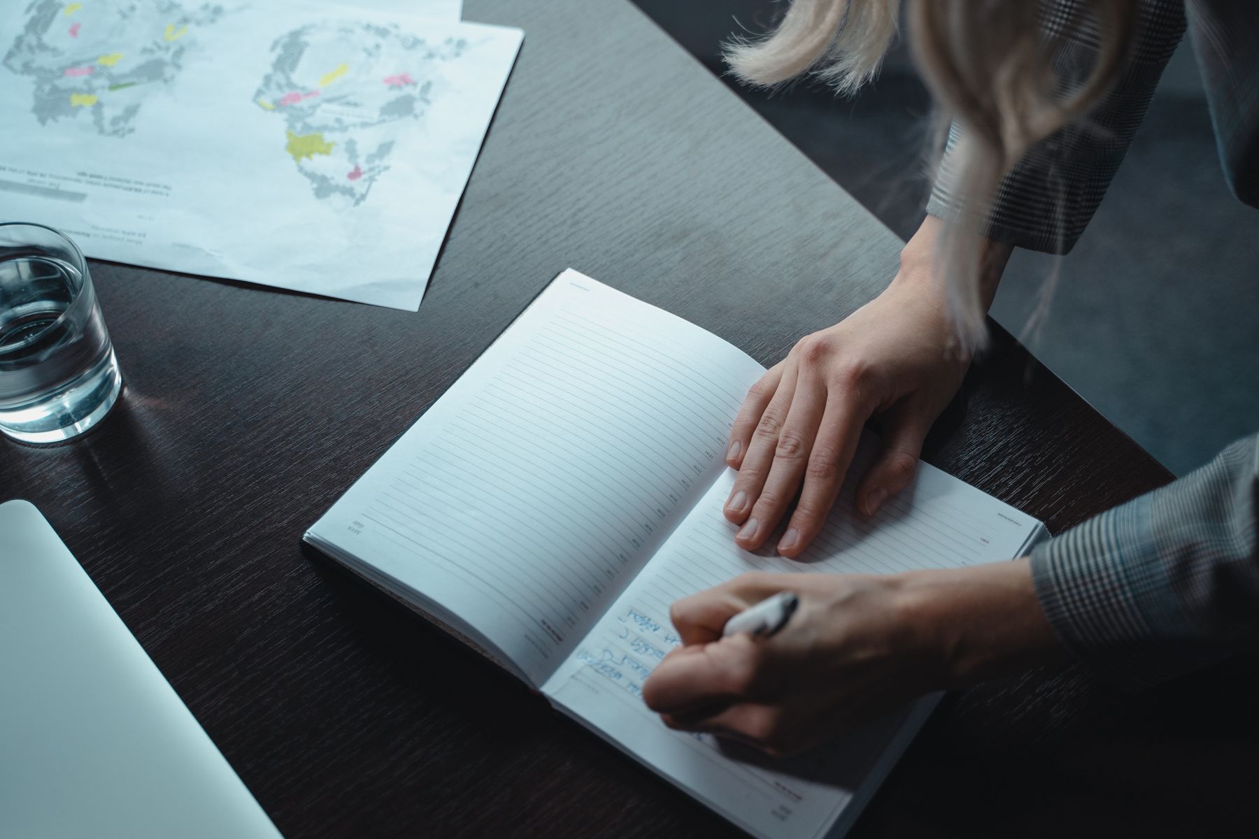 Market entry planning and preparation materials